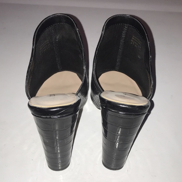 Aldo chunky heel slides - like new - Picture 3 of 6